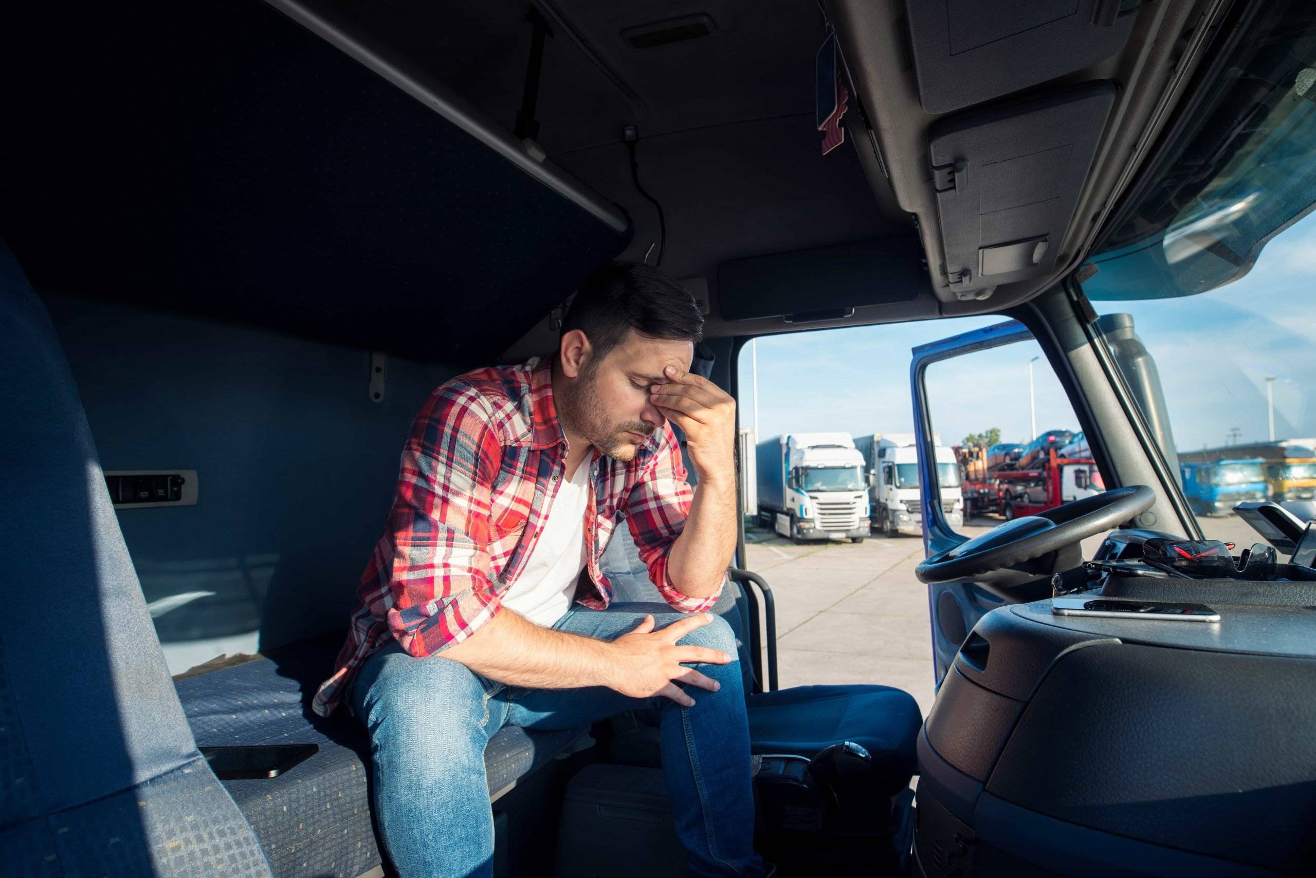 Truck Driver Tips To Avoid Back Pain While Sitting - The Healthy Trucker 